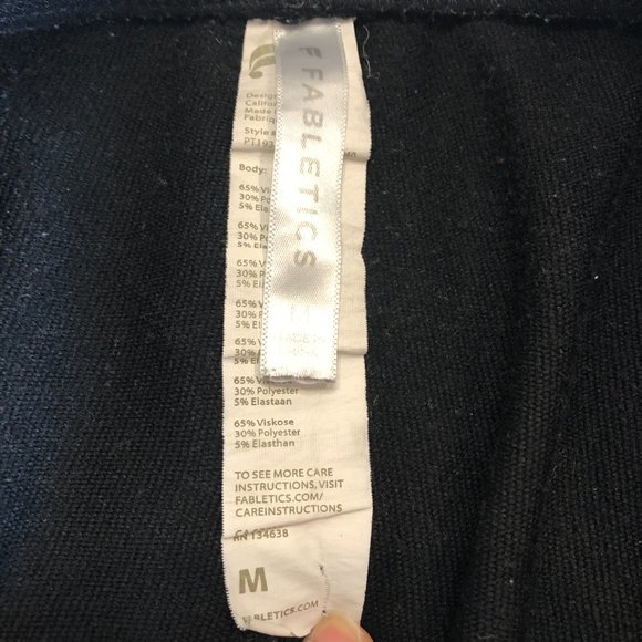 Women's Fabletics Black High-Waisted Stretch Joggers Sweatpants Size Medium - Picture 3 of 10